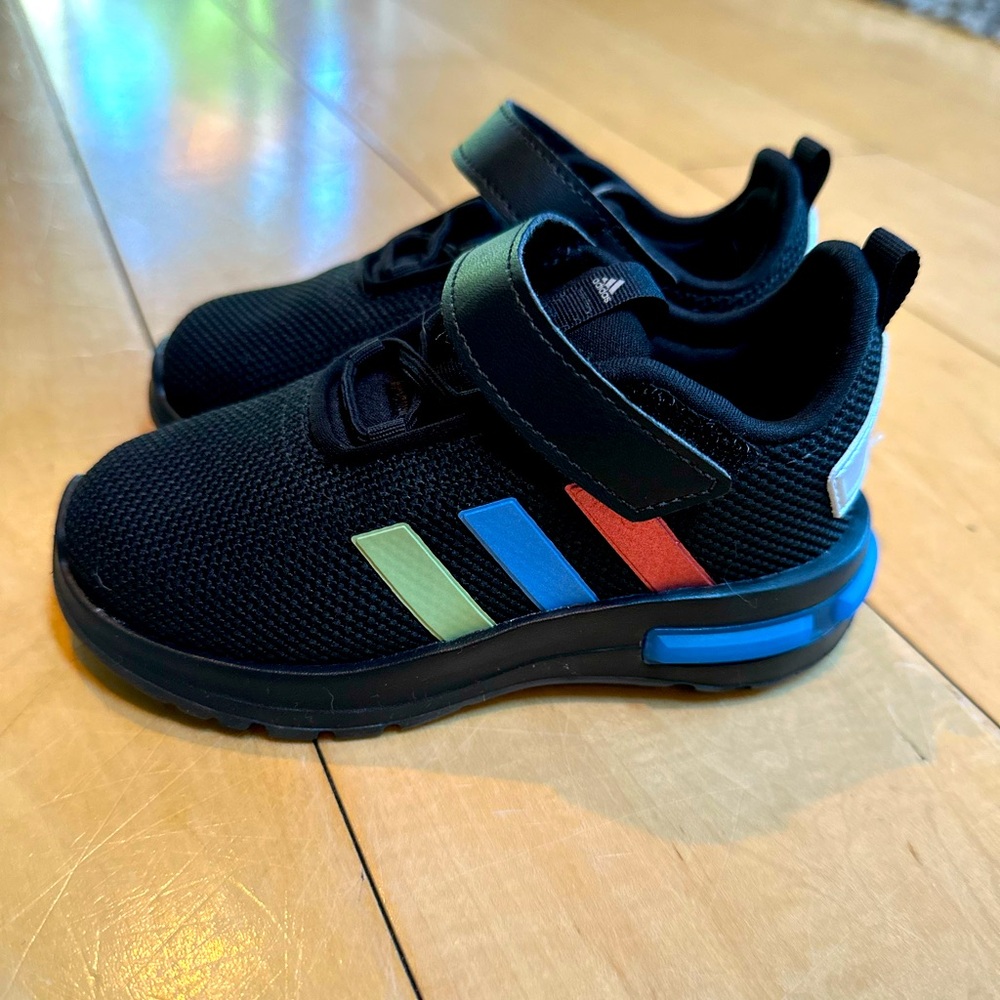 Toddler adidas shoes